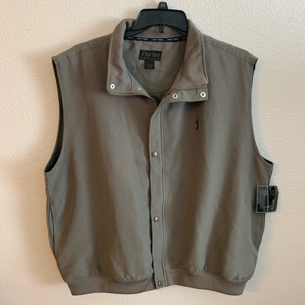 MENS PGA TOUR GOLF VEST
